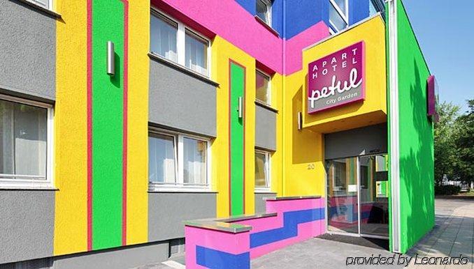 Petul Apart Hotel City Garden Essen Buitenkant foto