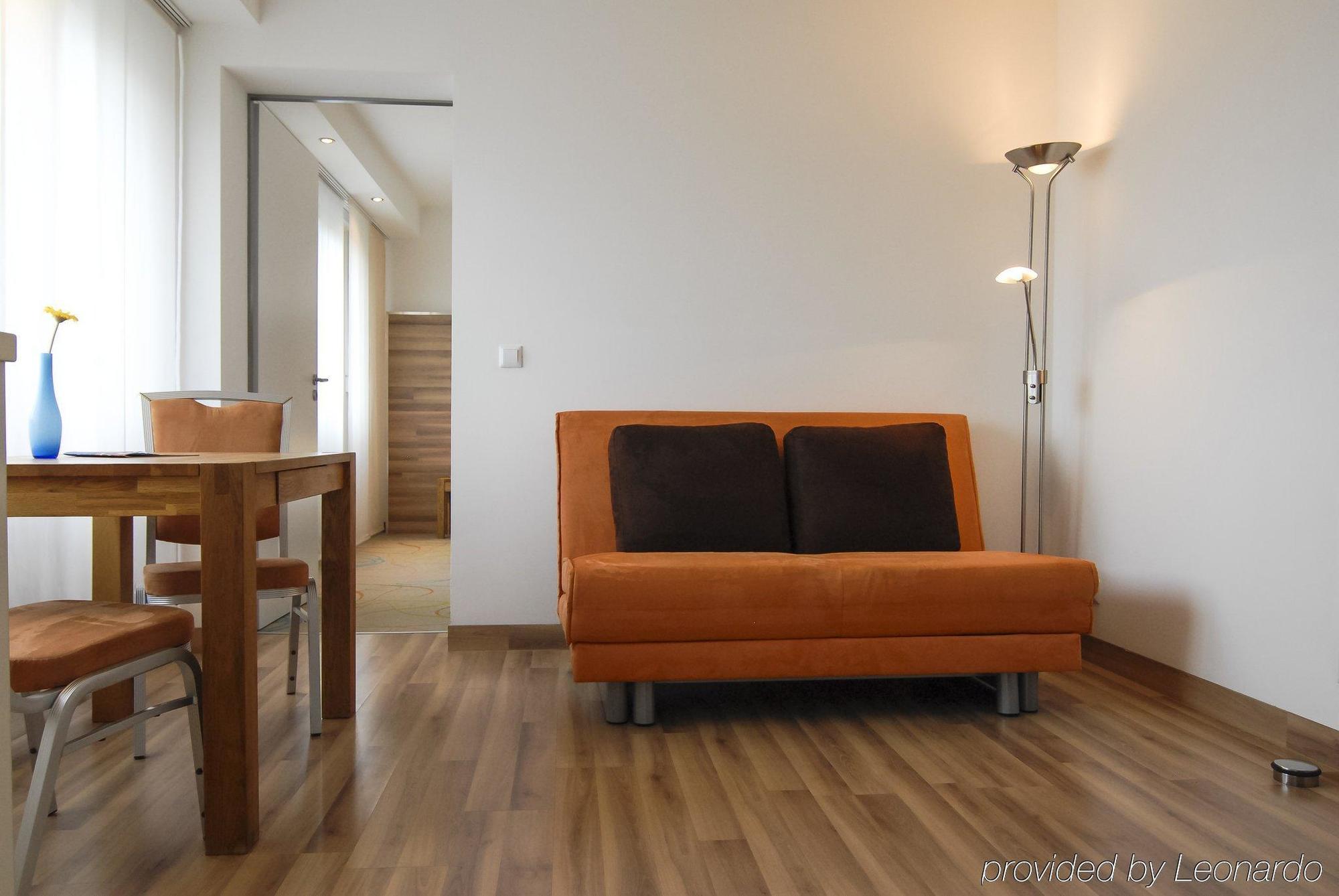 Petul Apart Hotel City Garden Essen Buitenkant foto