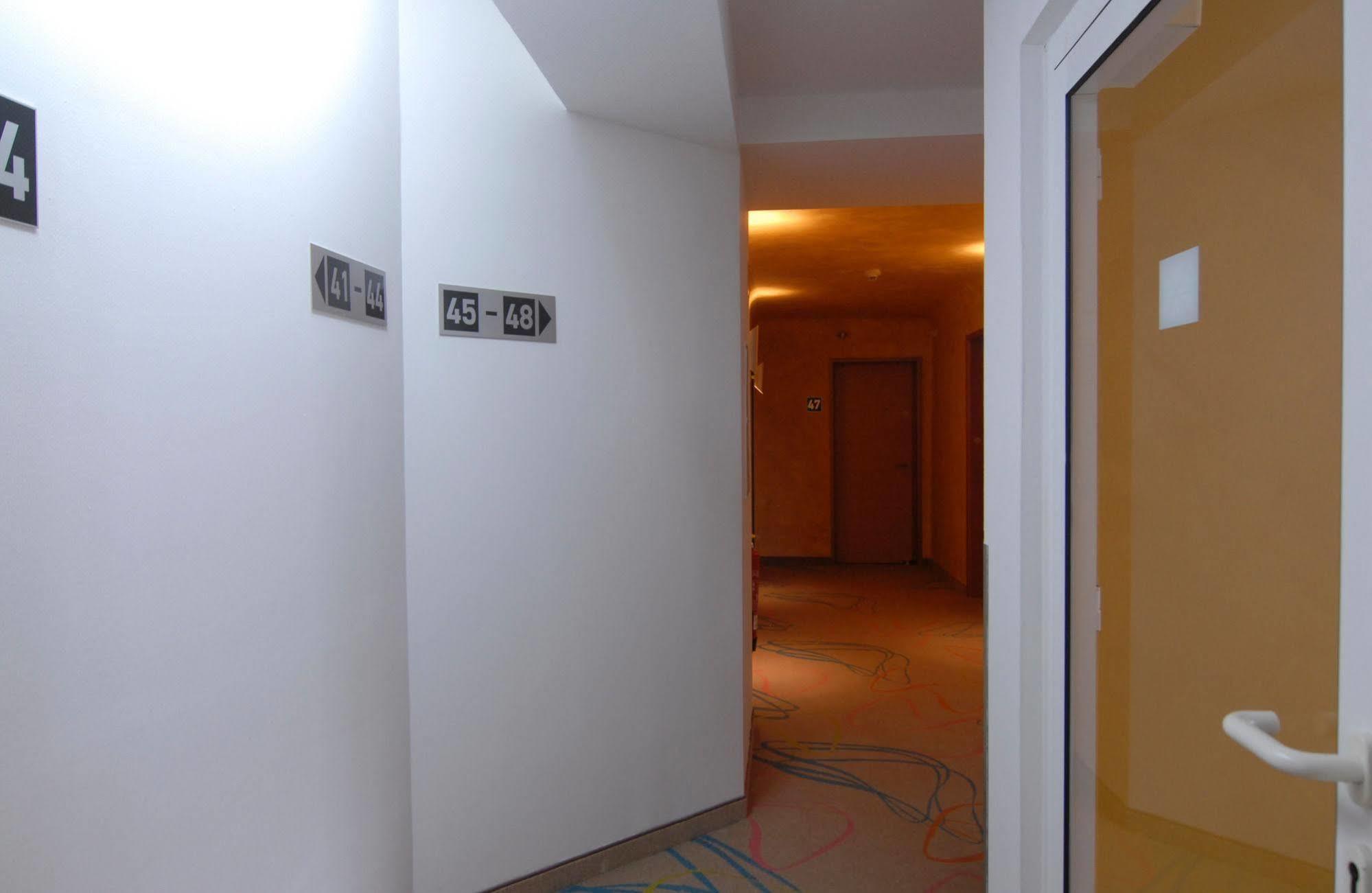 Petul Apart Hotel City Garden Essen Buitenkant foto